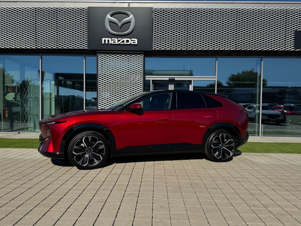 Mazda CX-6e